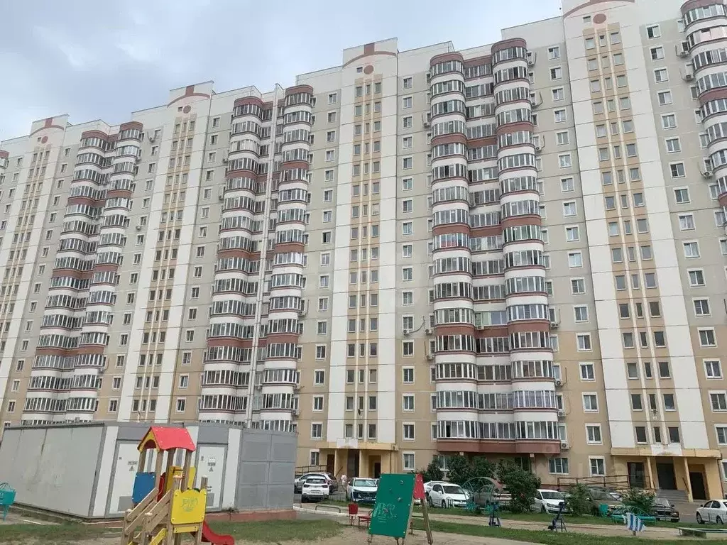 3-к кв. Курская область, Курск просп. Анатолия Дериглазова, 13 (76.9 ... - Фото 1