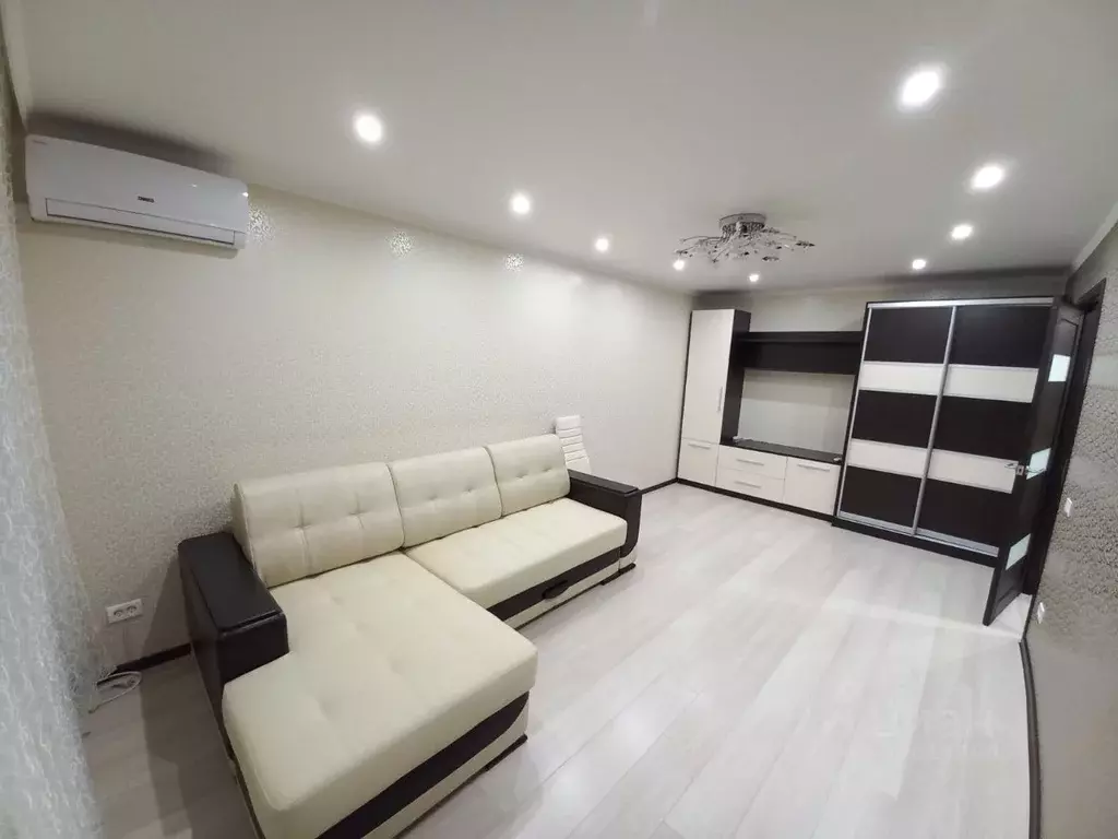 1-к кв. Пензенская область, Пенза просп. Строителей, 144 (35.0 м) - Фото 1