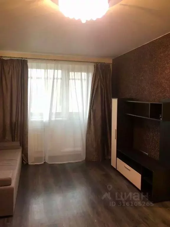 1-к кв. Самарская область, Самара Аэродромная ул., 95 (33.0 м) - Фото 0