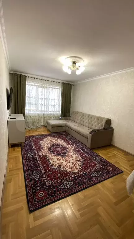 3-к. квартира, 75 м, 2/6 эт. - Фото 0