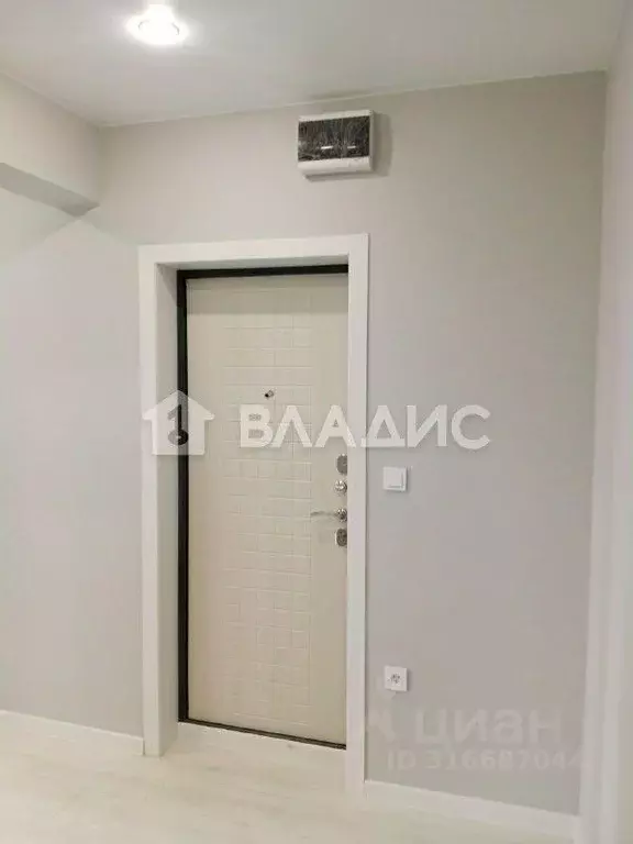 1-к кв. Бурятия, Улан-Удэ Ключевская ул., 60Б/4 (38.2 м) - Фото 1