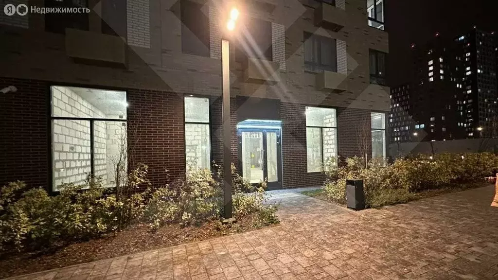 Помещение свободного назначения (180 м) - Фото 2