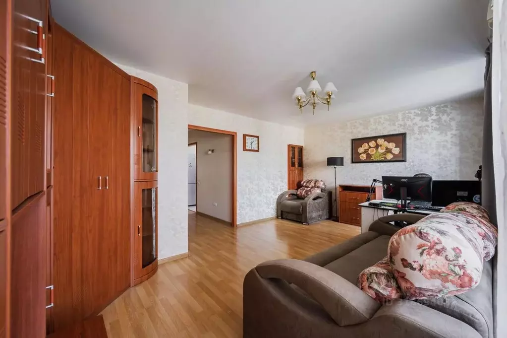 1-к кв. Свердловская область, Екатеринбург ул. Бебеля, 130 (37.1 м) - Фото 1