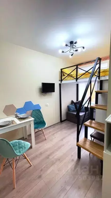 Студия Санкт-Петербург Гороховая ул., 32 (18.0 м) - Фото 1