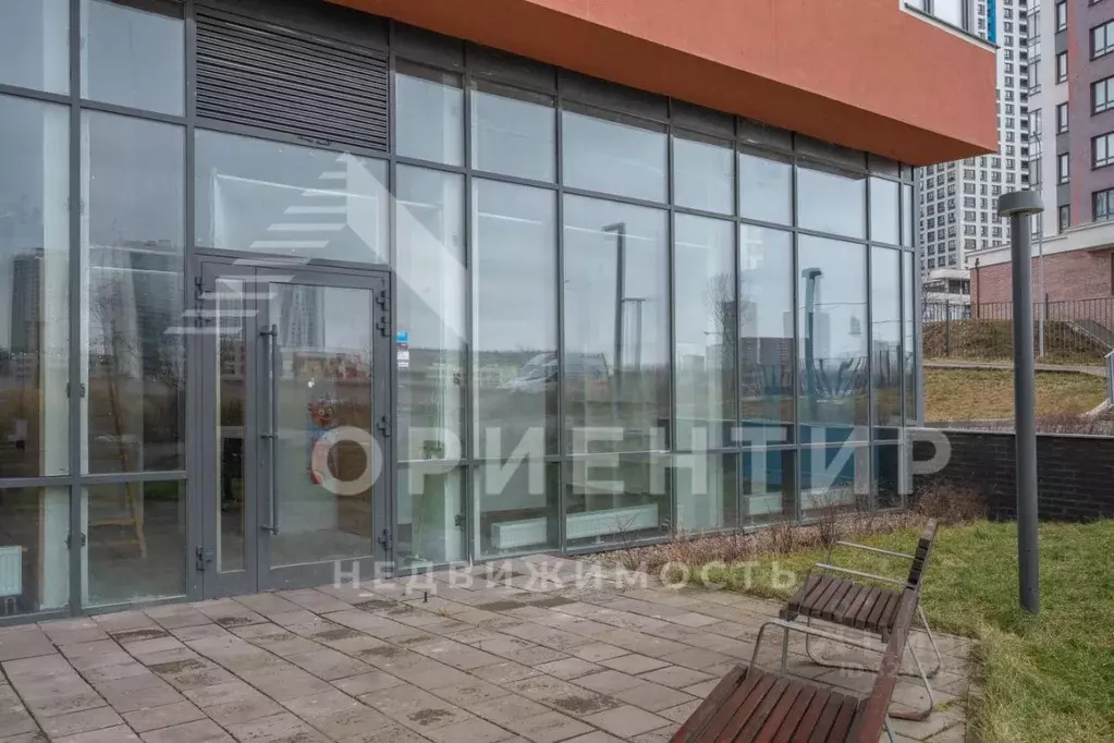 Помещение свободного назначения в Свердловская область, Екатеринбург ... - Фото 2