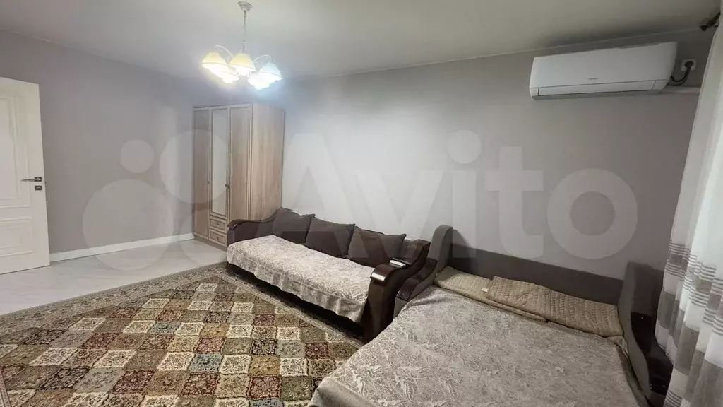 1-к. квартира, 40 м, 5/5 эт. - Фото 0