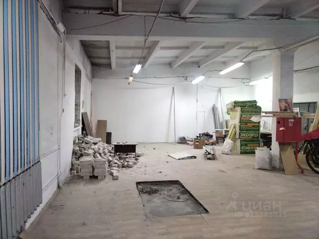 Помещение свободного назначения в Кировская область, Киров ул. Ивана ... - Фото 2