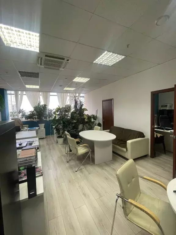 Офис в Свердловская область, Екатеринбург ул. Радищева, 6А (67 м) - Фото 1