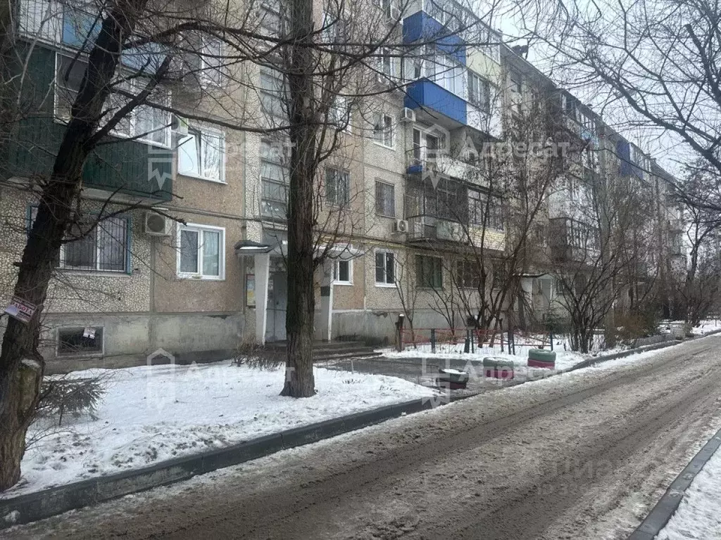3-к кв. Волгоградская область, Волгоград ул. 50-летия ВЛКСМ, 4 (47.9 ... - Фото 1