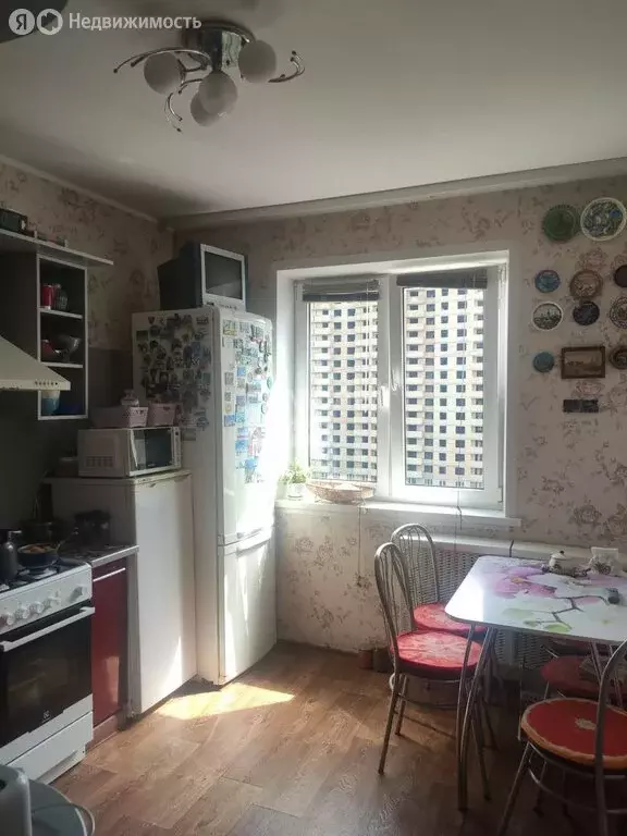 4-комнатная квартира: Липецк, улица Валентины Терешковой, 37/1 (82 м) - Фото 0