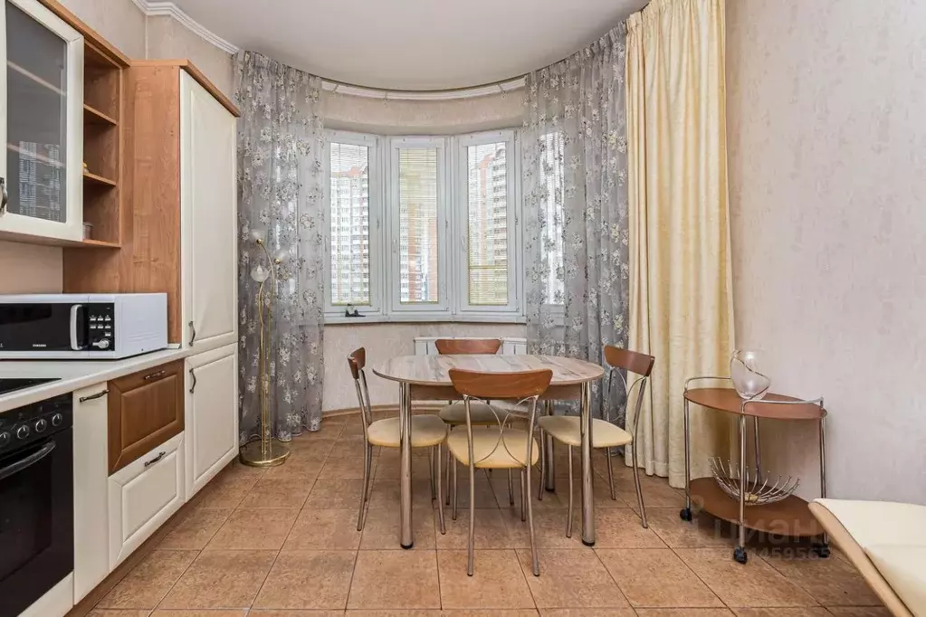 2-к кв. Москва Мичуринский просп., 11К1 (70.0 м) - Фото 2