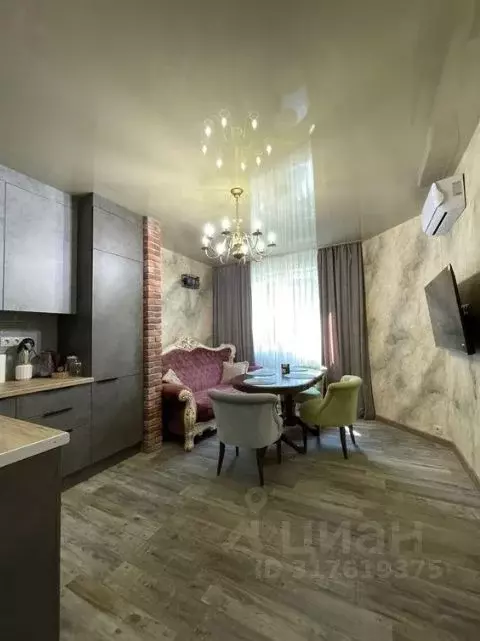 2-к кв. Краснодарский край, Сочи ул. Яна Фабрициуса, 2/34 (60.0 м) - Фото 0