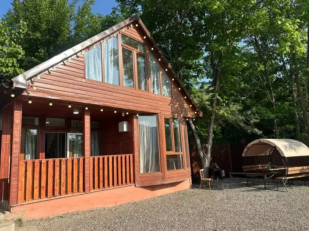 Дом в Дагестан, Гунибский район, Чохский сельсовет, с. Коммуна  (60 м) - Фото 1