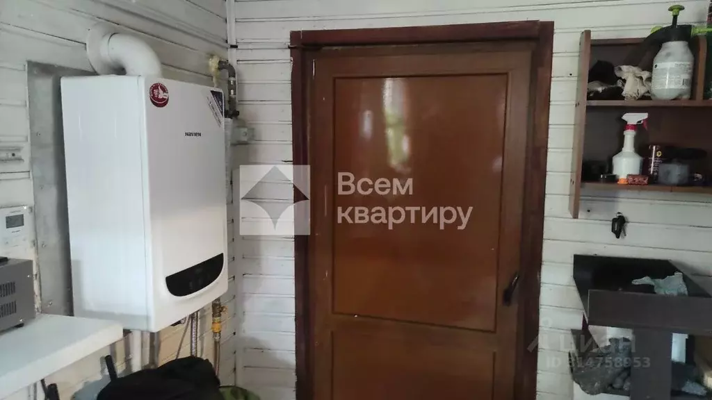 Дом в Новосибирская область, Новосибирск ул. Ярославского, 56 (100 м) - Фото 1