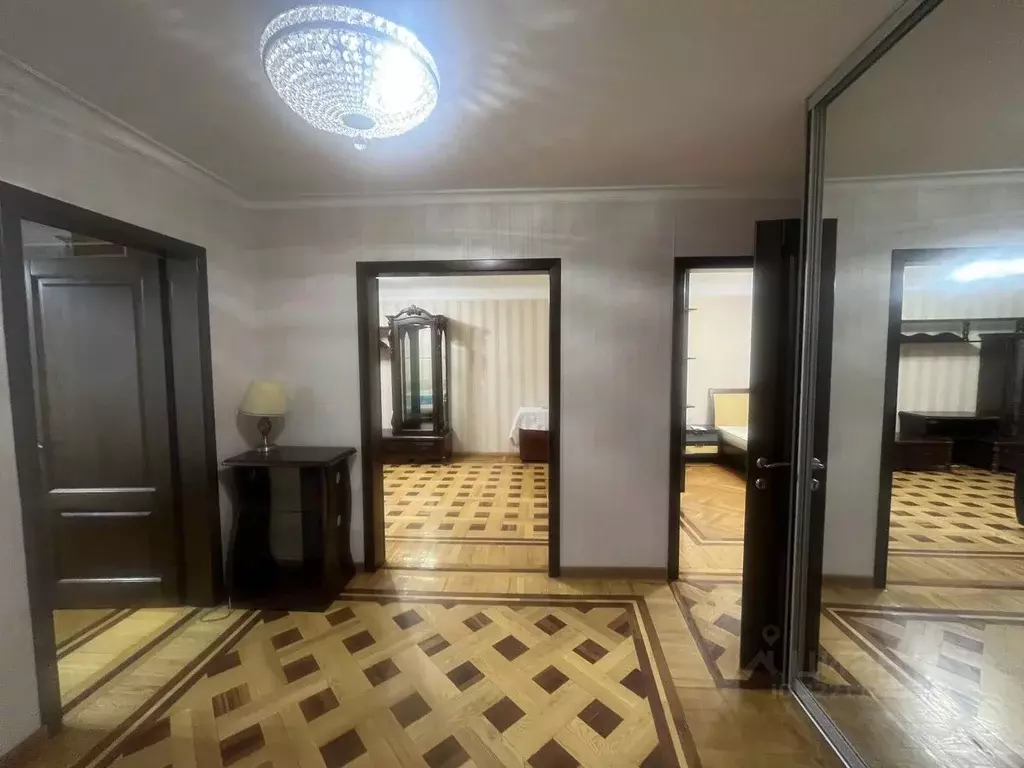 4-к кв. Северная Осетия, Владикавказ просп. Коста, 285 (71.2 м) - Фото 1