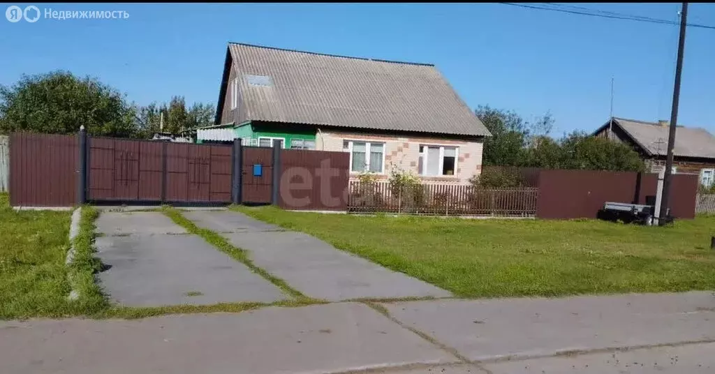 Дом в село Бутусово, Октябрьская улица (105.2 м) - Фото 1