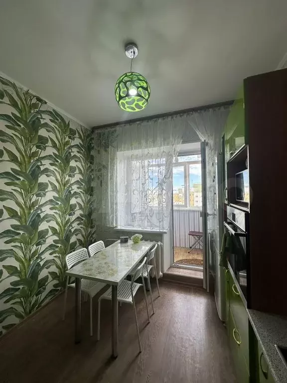 2-к. квартира, 55 м, 9/9 эт. - Фото 1