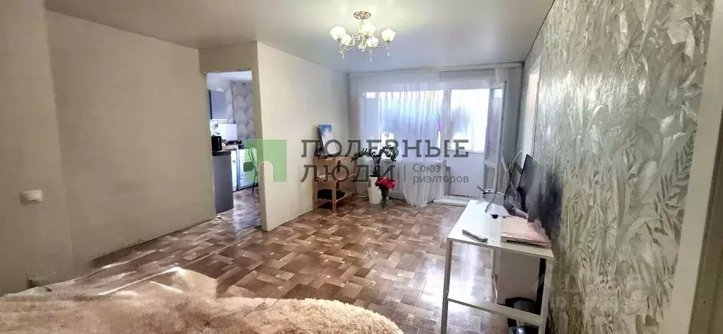 2-к кв. Самарская область, Сызрань Астраханская ул., 13 (45.0 м) - Фото 1
