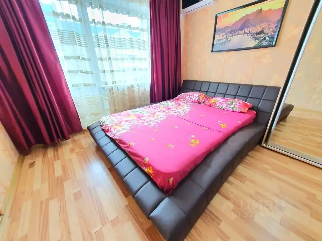 2-к кв. Саратовская область, Энгельс Пролетарская ул., 1 (66.0 м) - Фото 1