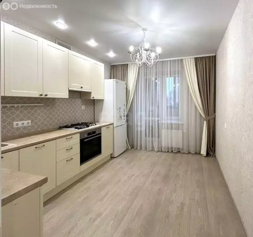 2-комнатная квартира: Казань, улица Академика Губкина, 18В (60.8 м) - Фото 1
