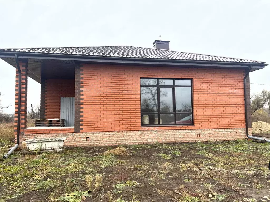 Дом в Саратовская область, Энгельс муниципальное образование, ... - Фото 1