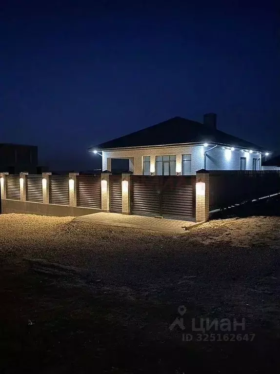 Дом в Ростовская область, Аксайский район, Щепкинское с/пос, пос. ... - Фото 1