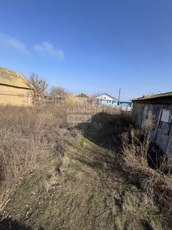 Участок в Астраханская область, Володарский район, пос. Паромный ... - Фото 1