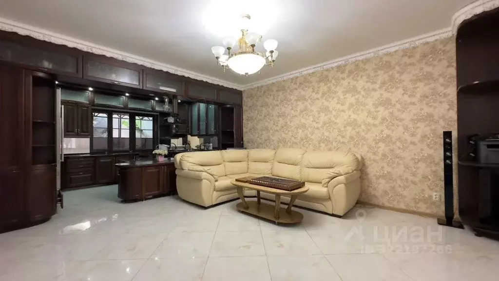 Таунхаус в Краснодарский край, Краснодар пос. Российский, ул. Роз, 5А ... - Фото 0
