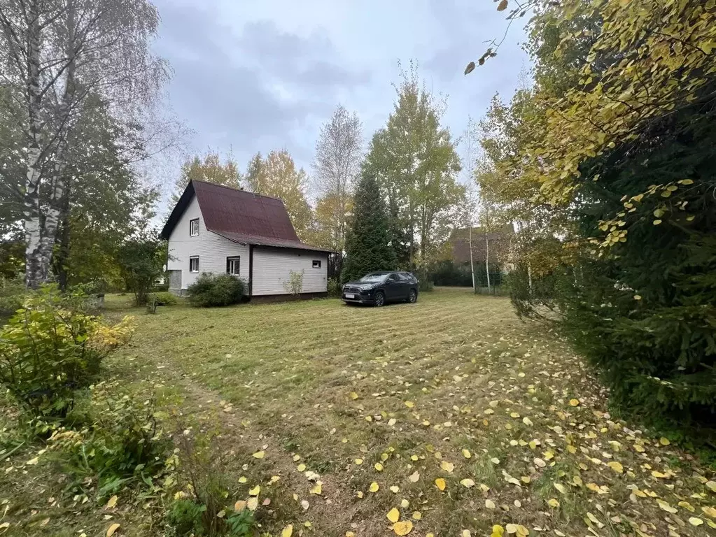 Дом в Ленинградская область, Выборгский район, Рощинское городское ... - Фото 2
