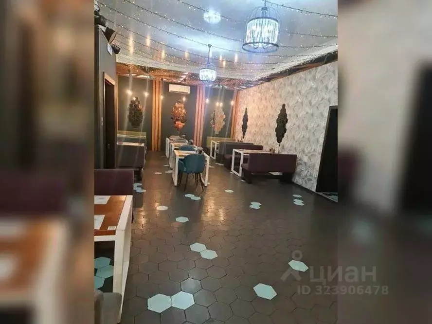 Помещение свободного назначения в Кемеровская область, Калтан просп. ... - Фото 2