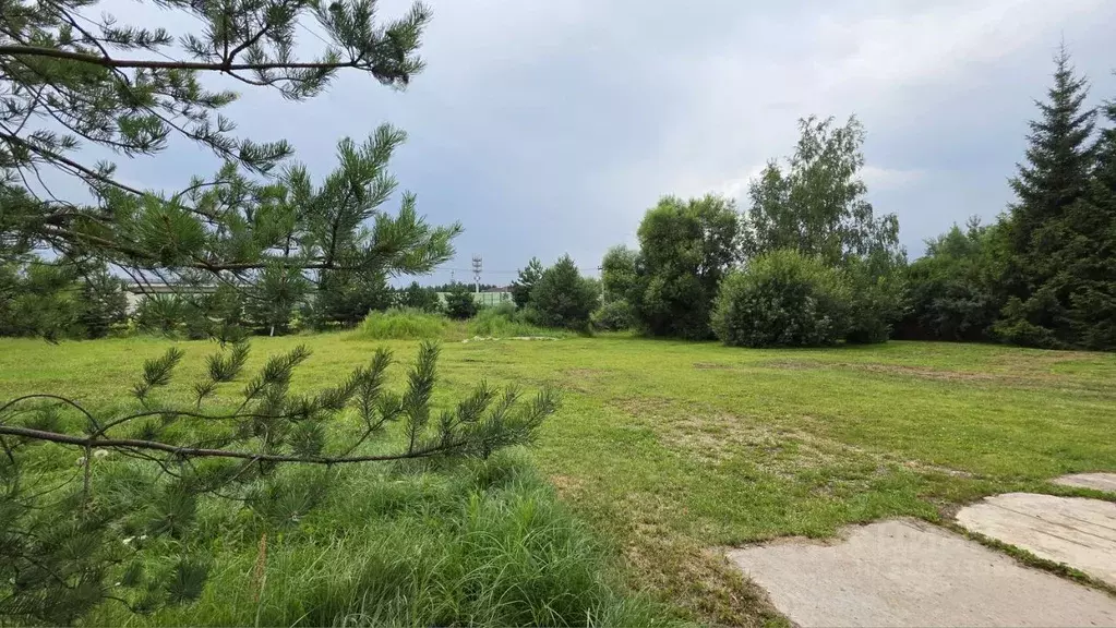 Участок в Московская область, Одинцовский городской округ, д. ... - Фото 0