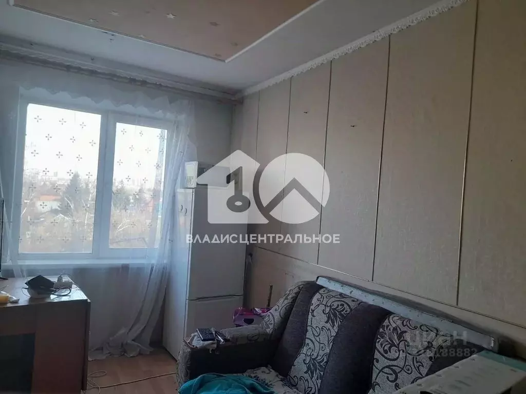 Комната Новосибирская область, Новосибирск ул. Связистов, 5 (10.4 м) - Фото 1
