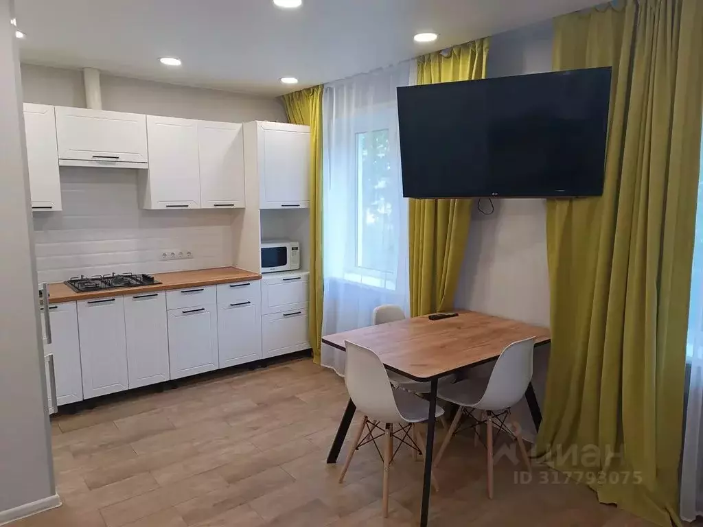 1-к кв. Тульская область, Новомосковск Рудничная ул., 18 (40.0 м) - Фото 1