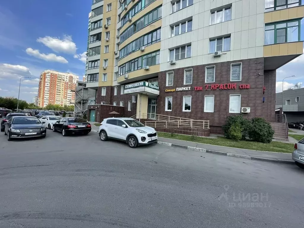 Помещение свободного назначения в Московская область, Красногорск . - Фото 0