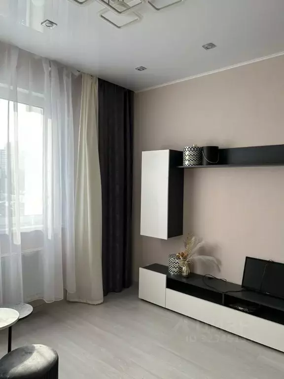 2-к кв. Челябинская область, Челябинск ул. Братьев Кашириных, 119 ... - Фото 2