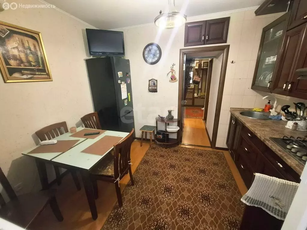 3-комнатная квартира: Новофёдоровка, Севастопольская улица, 17 (67.3 ... - Фото 1