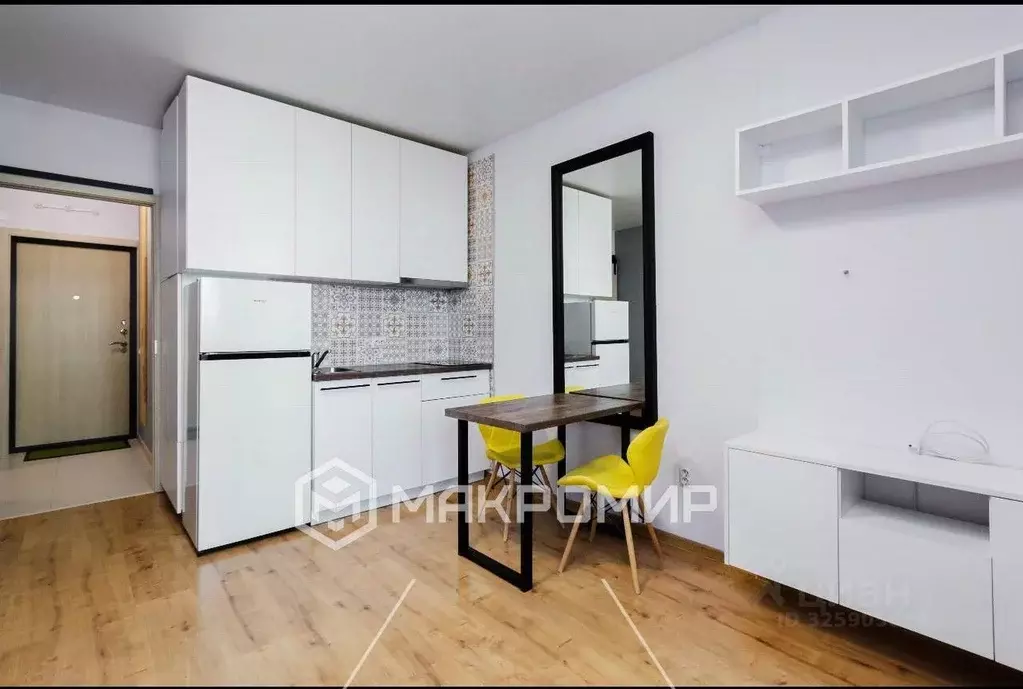 Студия Санкт-Петербург бул. Александра Грина, 3 (23.7 м) - Фото 1