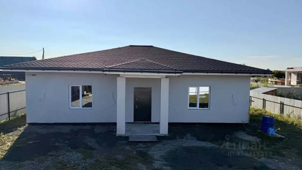 Коттедж в Челябинская область, Копейск Ангарская ул., 43 (126 м) - Фото 0