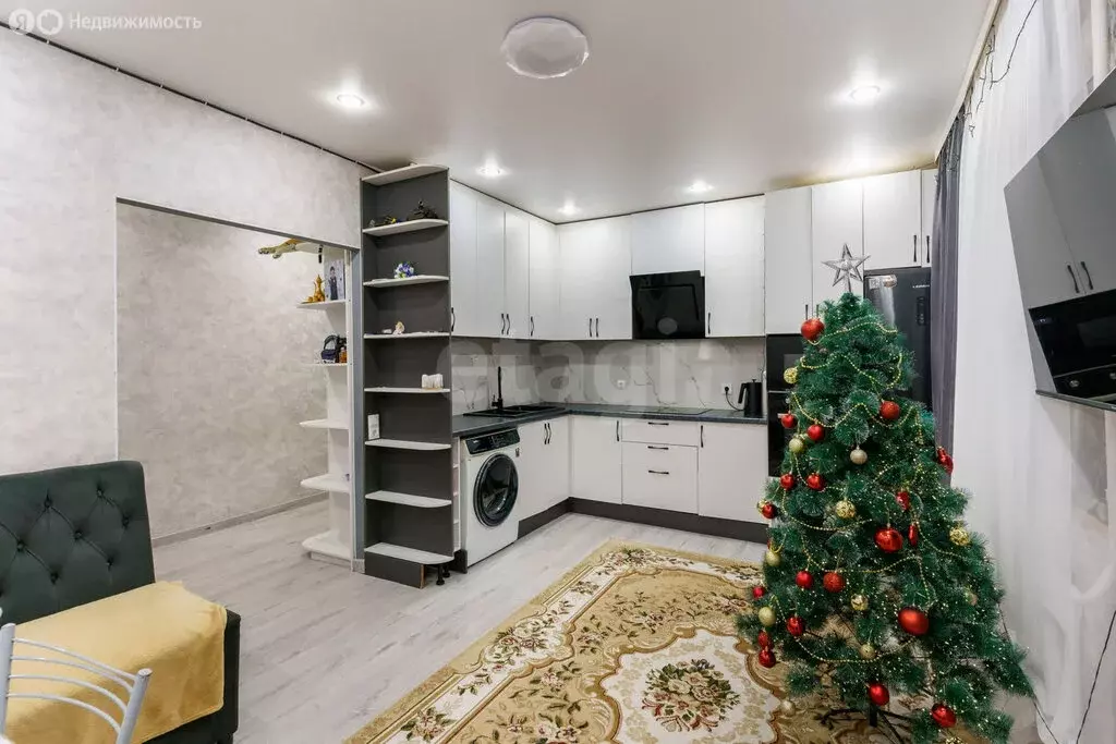 3-комнатная квартира: Тюмень, улица Муравленко, 7 (76.4 м) - Фото 1