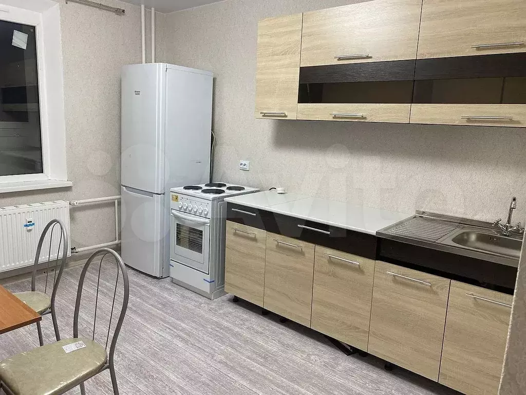 2-к. квартира, 57 м, 14/18 эт. - Фото 0