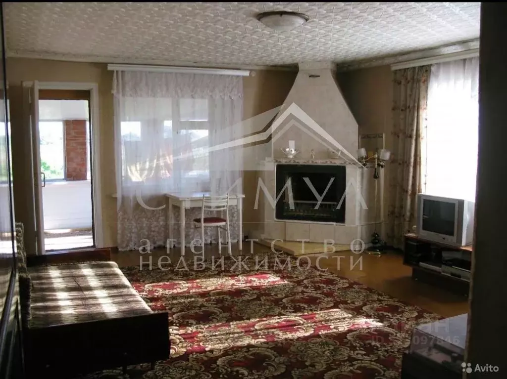 Дом в Саратовская область, Петровский район, Новозахаркинское ... - Фото 2