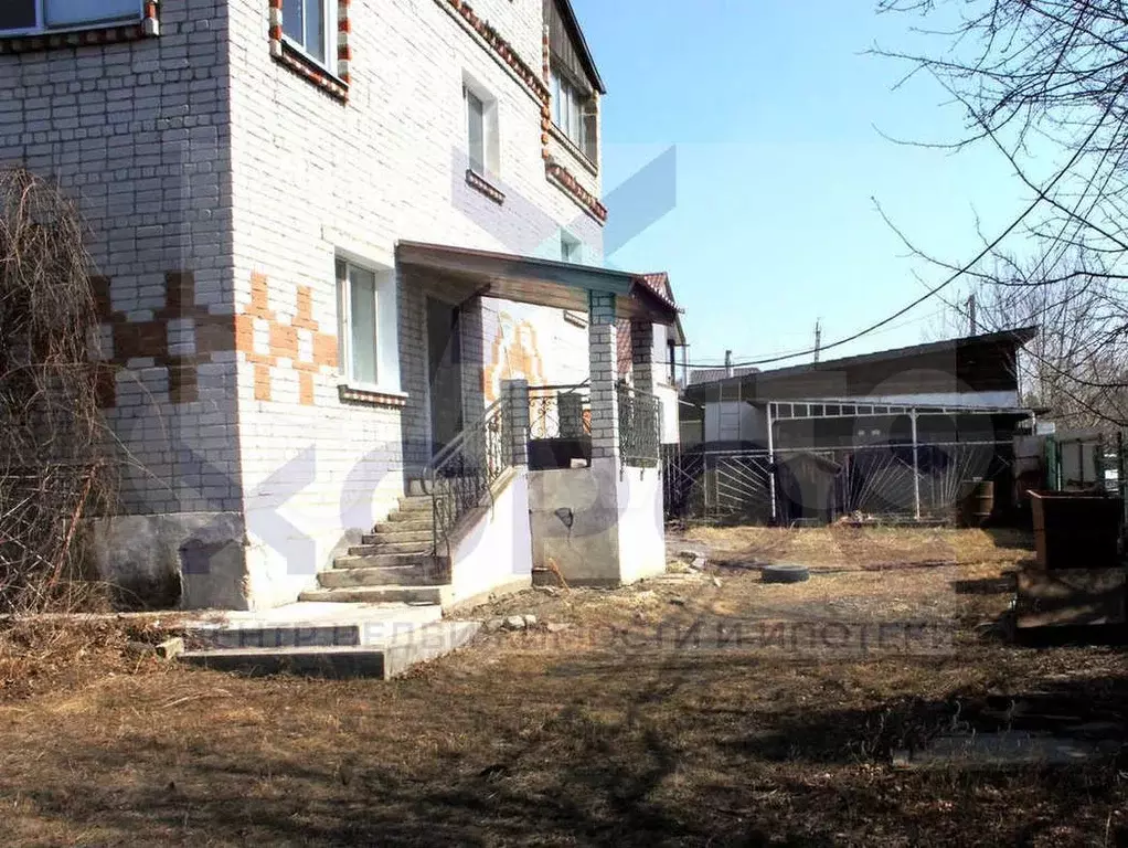 Дом 368,3 м на участке 15,3 сот. - Фото 1