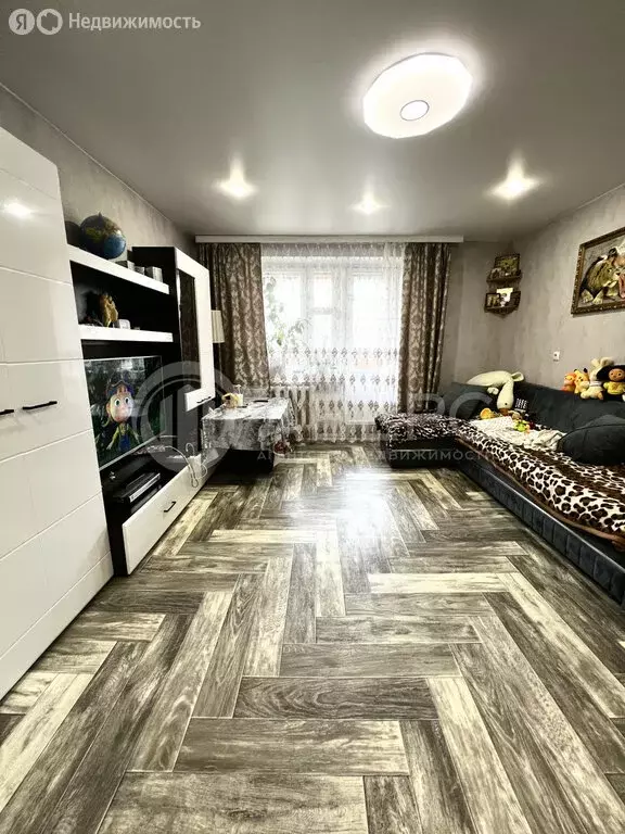 2к в 6-комнатной квартире (37.1 м) - Фото 2