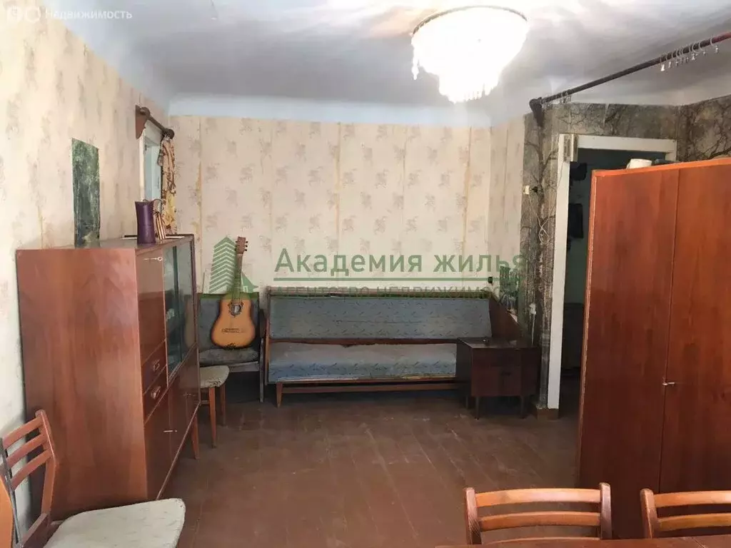 2-комнатная квартира: Саратов, Вишнёвый проезд, 17 (42.2 м) - Фото 1
