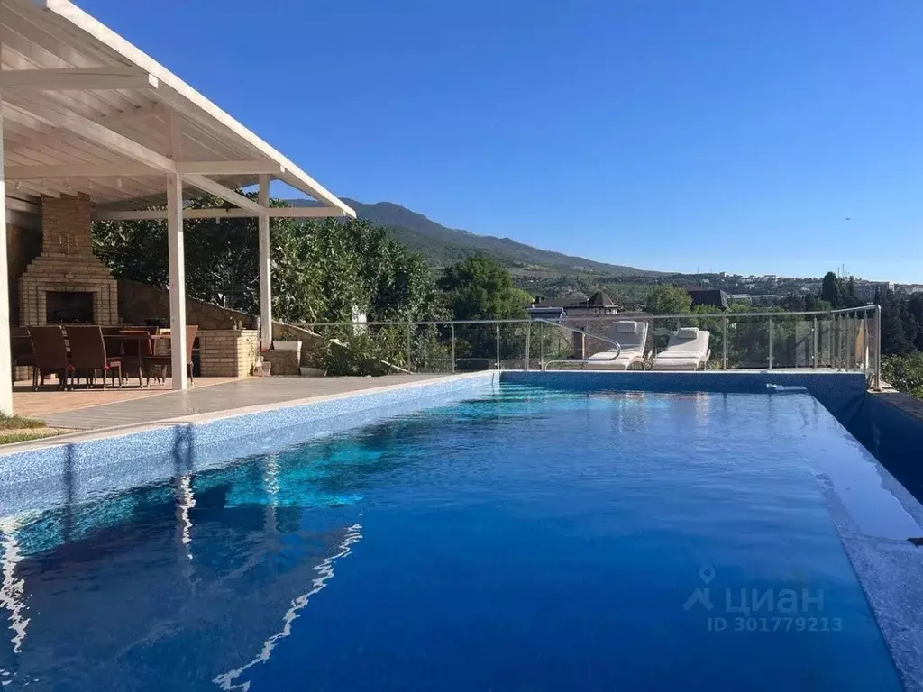 Дом в Крым, Ялта муниципальный округ, Гурзуф пгт ш. Гурзуфское, 8Ж ... - Фото 1