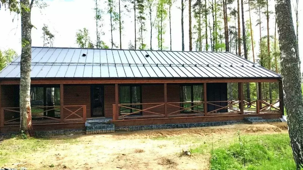 Дом в Куйвозовское сельское поселение, ТСН Стеклянный (110 м) - Фото 1