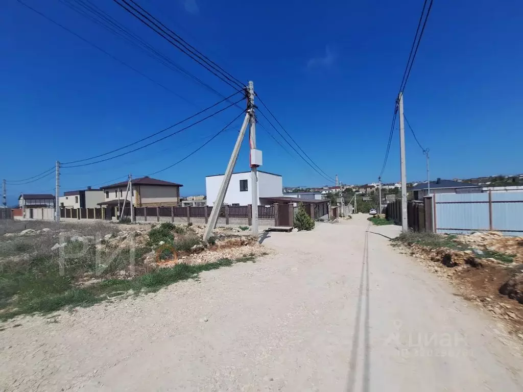 Участок в Севастополь ул. Григория Поженяна (4.4 сот.) - Фото 1