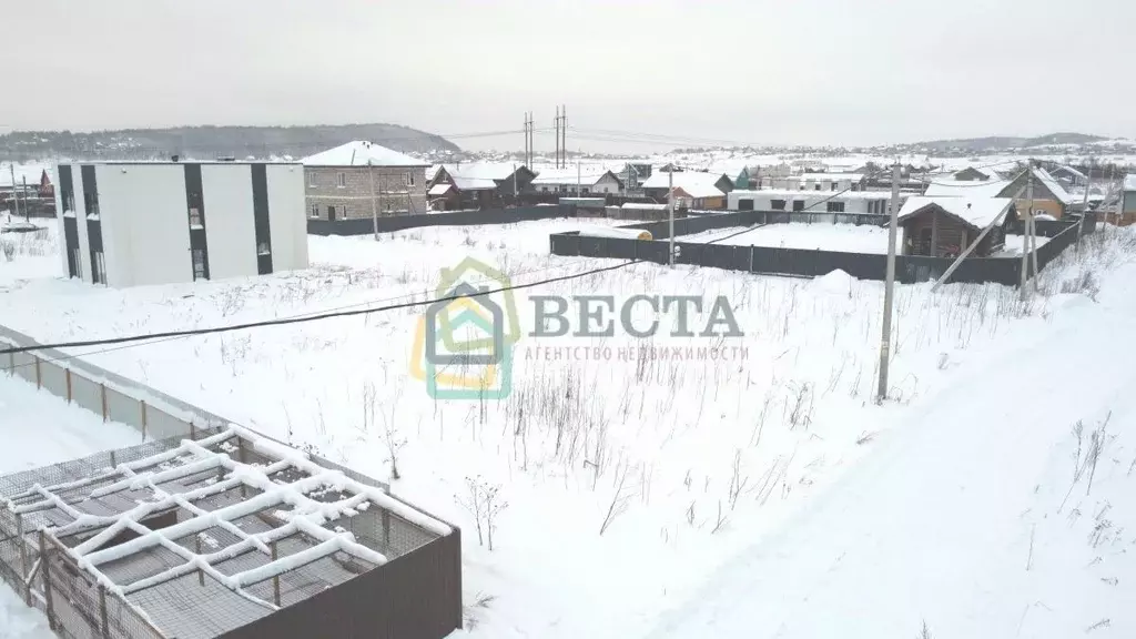 Участок в Ленинградская область, Гатчинский муниципальный округ, Тайцы ... - Фото 1