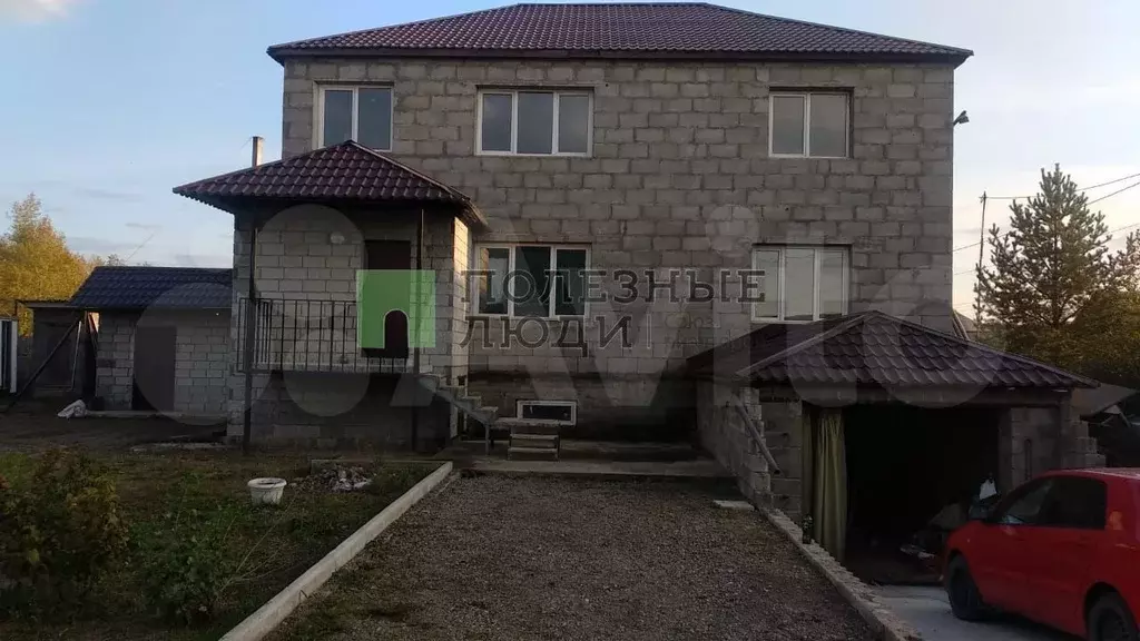 Дом 322 м на участке 14 сот. - Фото 0