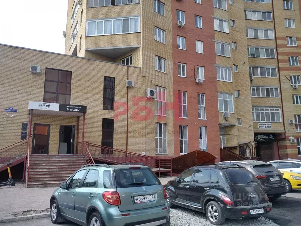 Торговая площадь в Тюменская область, Тюмень ул. Клары Цеткин, 61к1 ... - Фото 0